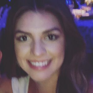 Meet your Posher, Monica